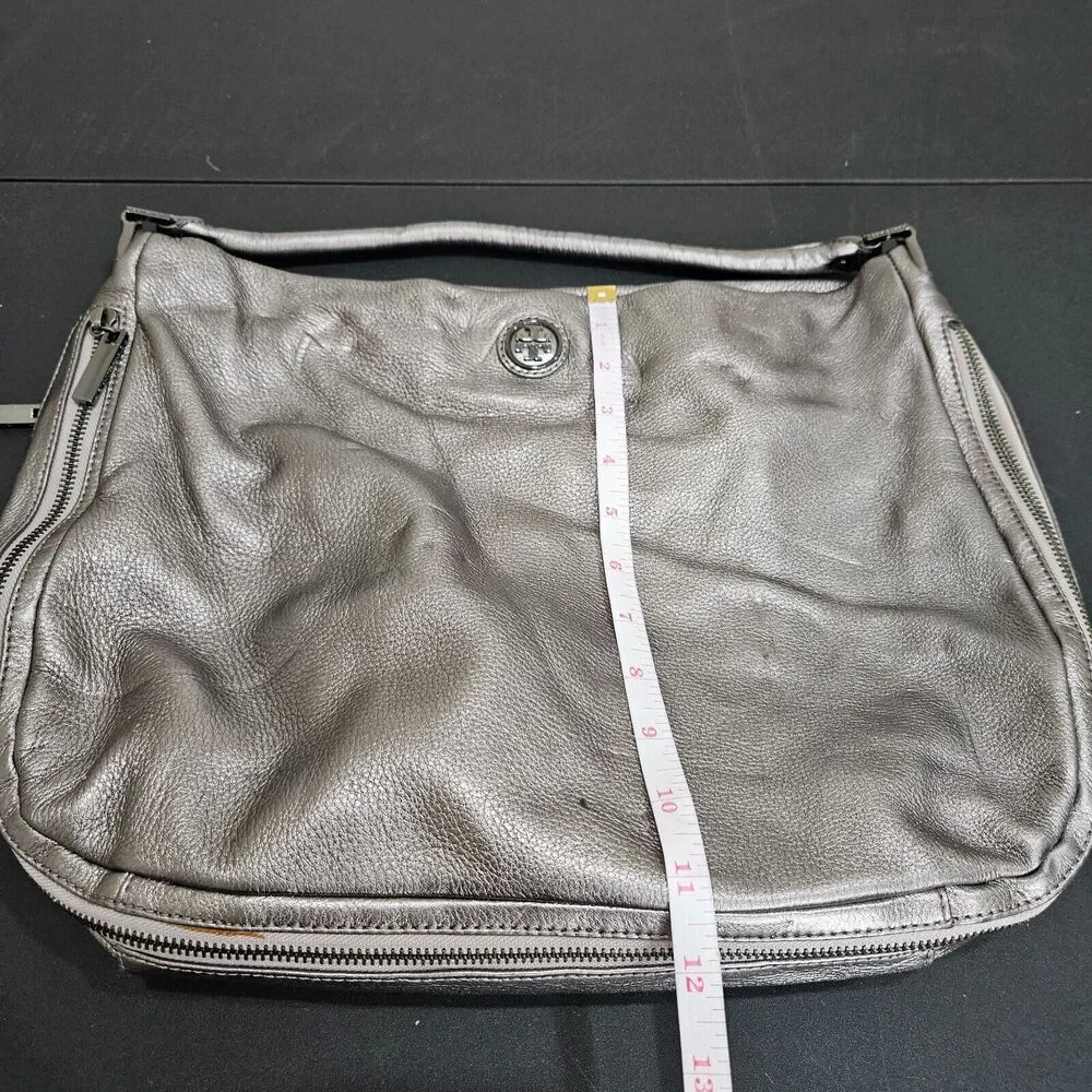 Tory Burch Metallic Gray Pebbled Leather Hobo Shoulder Bag Messenger Everyday